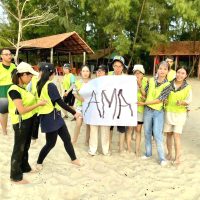 Teambuilding biển Cảnh Dương - Học bổng AMA Education Foundation - Lửa trại